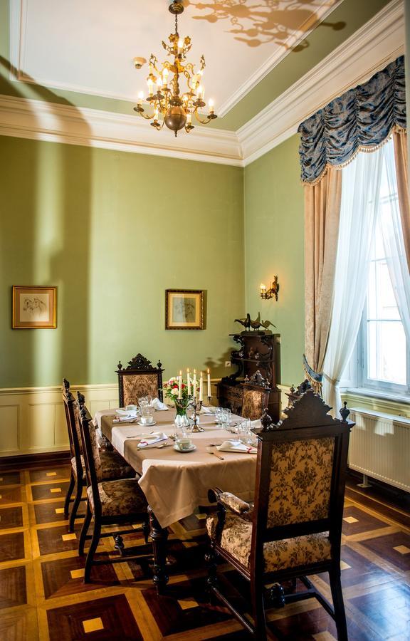 Palac Racot Kościan Buitenkant foto